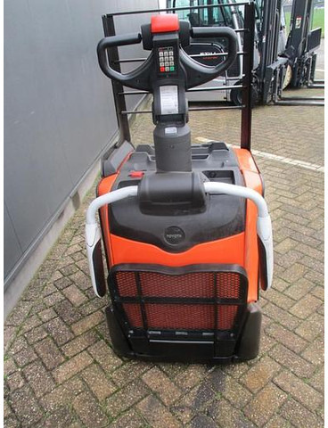 Toyota LPE 250 - Niederhubwagen: das Bild 4 Toyota LPE 250 - Niederhubwagen: das Bild 4