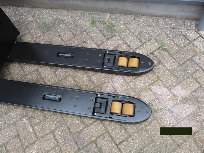 Toyota LPE200 - Niederhubwagen: das Bild 4 Toyota LPE200 - Niederhubwagen: das Bild 4