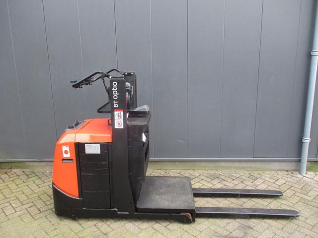 Toyota OSE 100W - Kommissionierer: das Bild 1 Toyota OSE 100W - Kommissionierer: das Bild 1