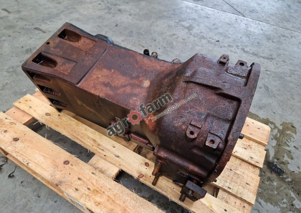 Skrzynia biegów New Holland T5040 - Getriebe: das Bild 2 Skrzynia biegów New Holland T5040 - Getriebe: das Bild 2