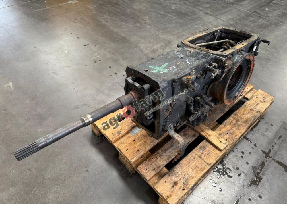 Skrzynia biegów New Holland TN70VA - Getriebe: das Bild 1 Skrzynia biegów New Holland TN70VA - Getriebe: das Bild 1