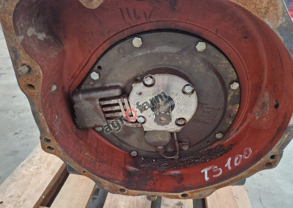 Skrzynia biegów New Holland TS100 - Getriebe: das Bild 4 Skrzynia biegów New Holland TS100 - Getriebe: das Bild 4