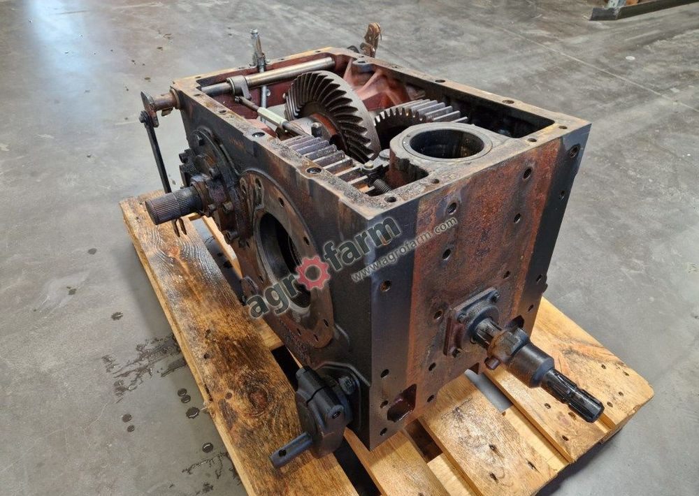 Tylny most Renault 95-12 - Getriebe: das Bild 4 Tylny most Renault 95-12 - Getriebe: das Bild 4
