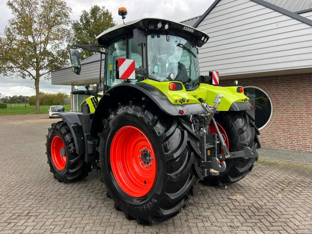 Claas Arion 530 CIS+ - Traktor: das Bild 3 Claas Arion 530 CIS+ - Traktor: das Bild 3