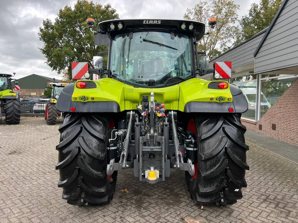 Claas Arion 530 CIS+ - Traktor: das Bild 4 Claas Arion 530 CIS+ - Traktor: das Bild 4