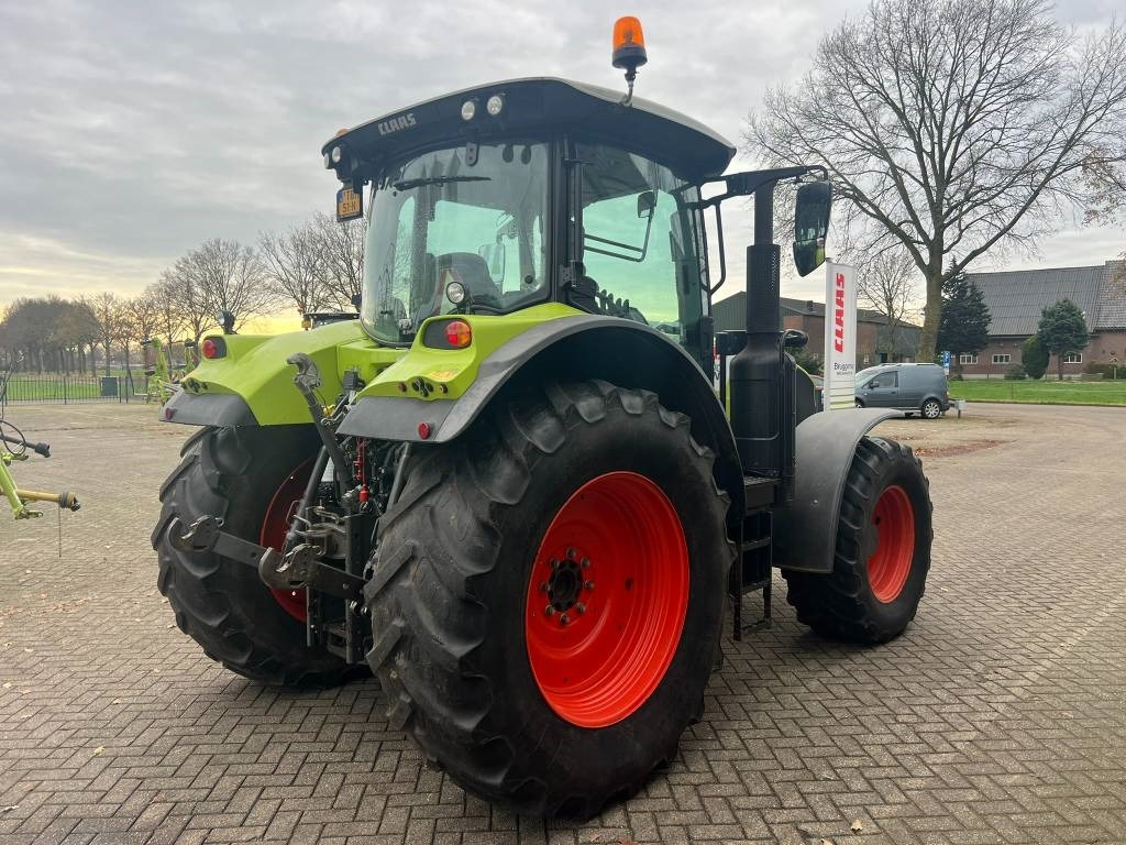 Claas Arion 610 CIS - Traktor: das Bild 5 Claas Arion 610 CIS - Traktor: das Bild 5