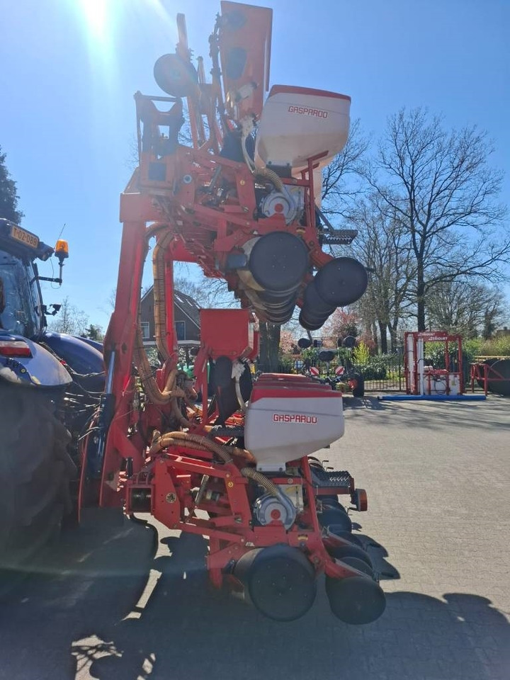 Gaspardo 12 rij Zaaimachine - Einzelkornsämaschine: das Bild 3 Gaspardo 12 rij Zaaimachine - Einzelkornsämaschine: das Bild 3