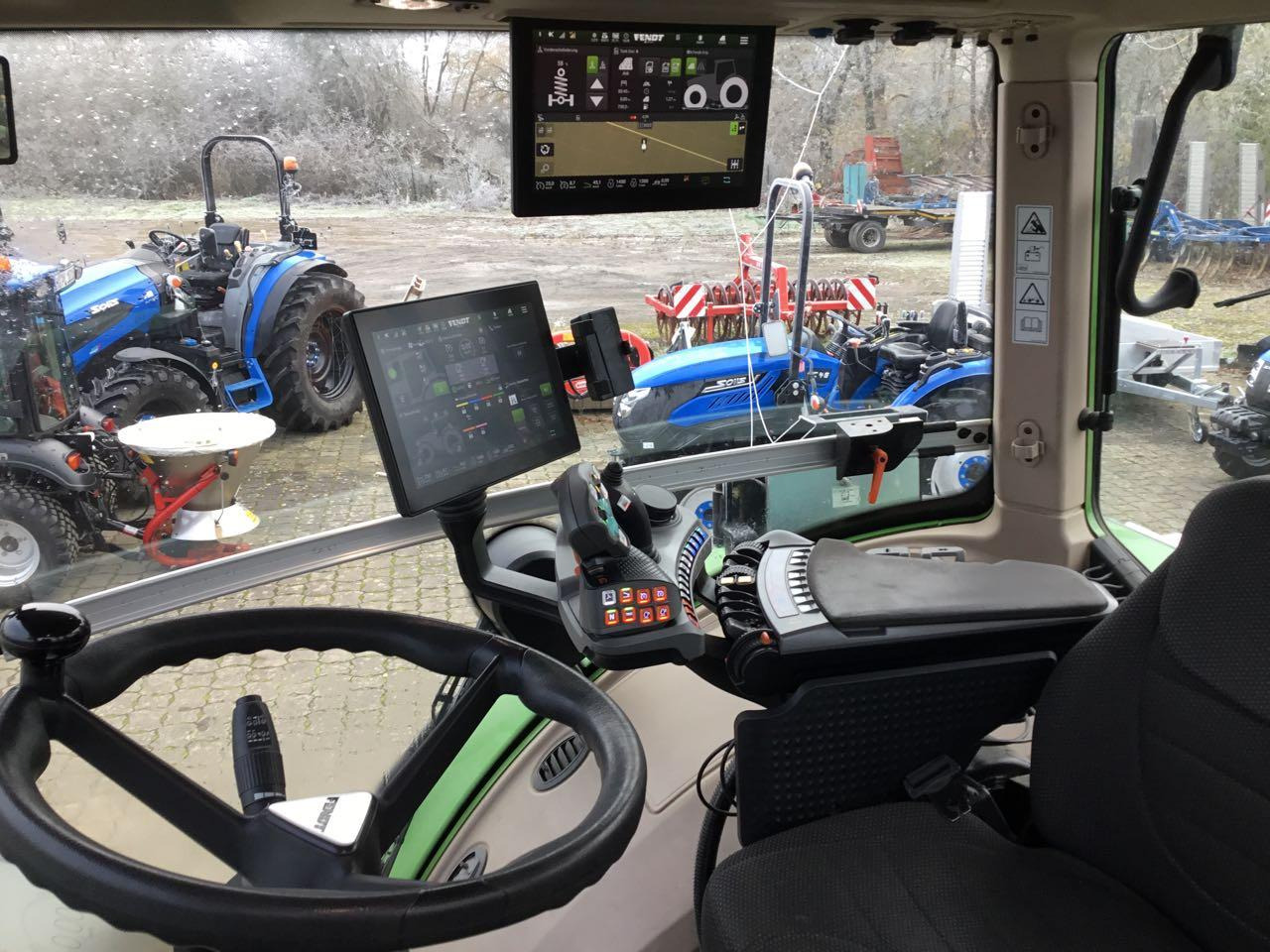 Traktor Fendt 936 Vario Gen7: das Bild 6 Traktor Fendt 936 Vario Gen7: das Bild 6