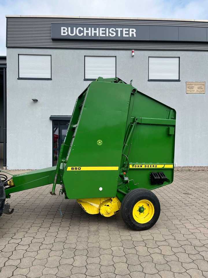 John Deere 550 - Rundballenpresse: das Bild 1 John Deere 550 - Rundballenpresse: das Bild 1