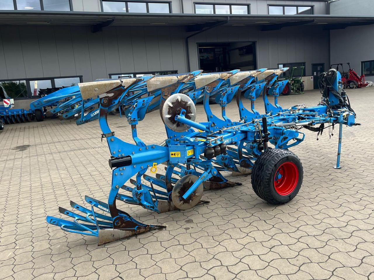 Lemken Juwel 8 V T 5 L 90 TurnControl - Pflug: das Bild 2 Lemken Juwel 8 V T 5 L 90 TurnControl - Pflug: das Bild 2