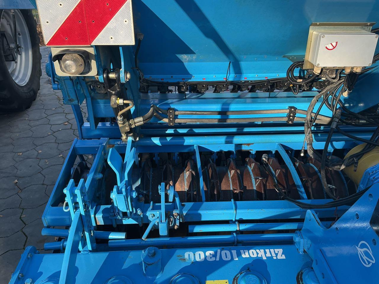 Lemken Saphir 7/300 DS - Säkombination: das Bild 2 Lemken Saphir 7/300 DS - Säkombination: das Bild 2