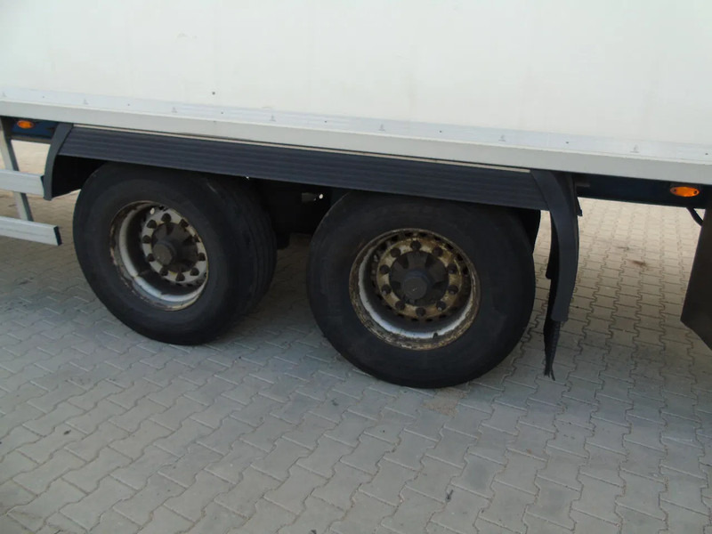 Chereau + rollers + 2x AXLE - Koffer Auflieger: das Bild 4 Chereau + rollers + 2x AXLE - Koffer Auflieger: das Bild 4