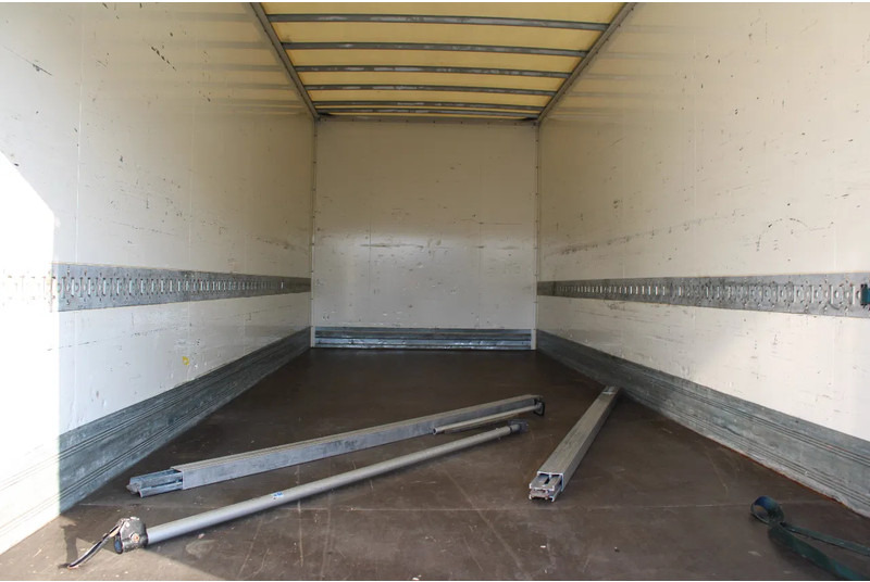 Koffer LKW DAF CF 260 + EURO 6 + LIFT: das Bild 8 Koffer LKW DAF CF 260 + EURO 6 + LIFT: das Bild 8