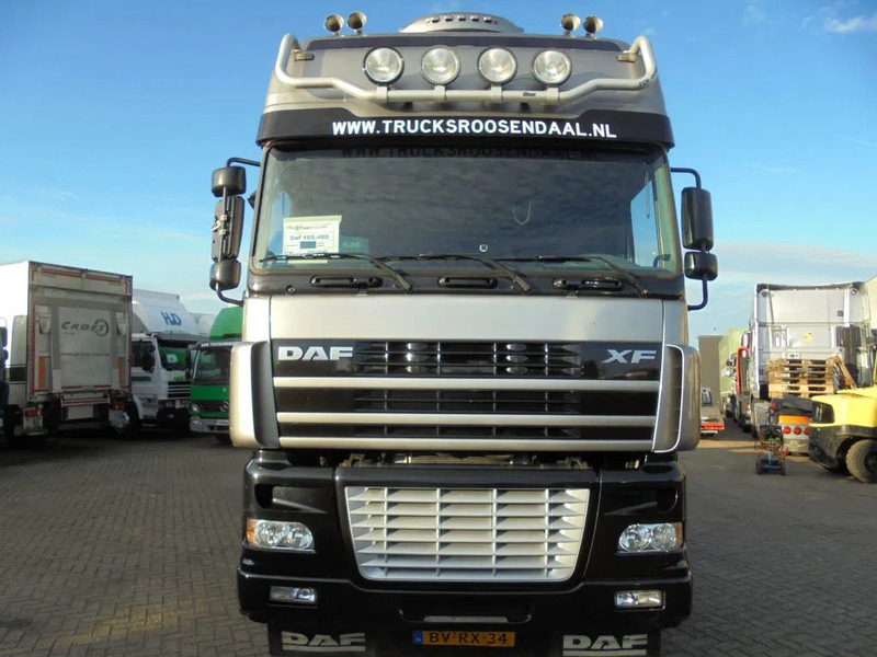 DAF XF 105.480 + 6X2 + Discounted from 16.950,- - Abrollkipper: das Bild 3 DAF XF 105.480 + 6X2 + Discounted from 16.950,- - Abrollkipper: das Bild 3