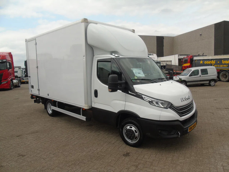 Iveco Daily 40 C18 + LIFT - Koffer Transporter: das Bild 2 Iveco Daily 40 C18 + LIFT - Koffer Transporter: das Bild 2