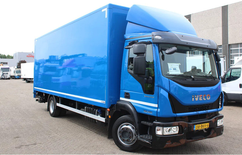 Iveco Eurocargo 120E18 + LIFT + EURO 6 + 10 PIECES IN STOCK - Koffer LKW: das Bild 2 Iveco Eurocargo 120E18 + LIFT + EURO 6 + 10 PIECES IN STOCK - Koffer LKW: das Bild 2