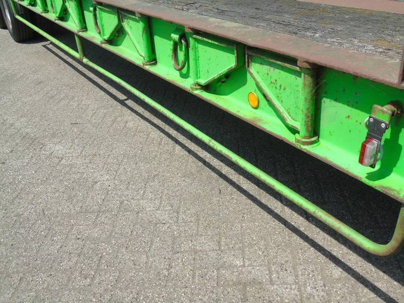 Kaiser 2X AXLE + RAMPS COMPLETE - Autotransporter Auflieger: das Bild 5 Kaiser 2X AXLE + RAMPS COMPLETE - Autotransporter Auflieger: das Bild 5