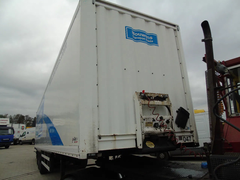 Krone 3xAXLE SAF - Koffer Auflieger: das Bild 3 Krone 3xAXLE SAF - Koffer Auflieger: das Bild 3