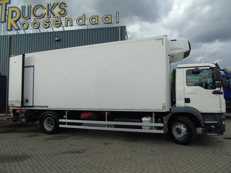 MAN TGM 18.250 + carrier supra 850euro 6 + lift + 19T - Kühlkoffer LKW: das Bild 4 MAN TGM 18.250 + carrier supra 850euro 6 + lift + 19T - Kühlkoffer LKW: das Bild 4