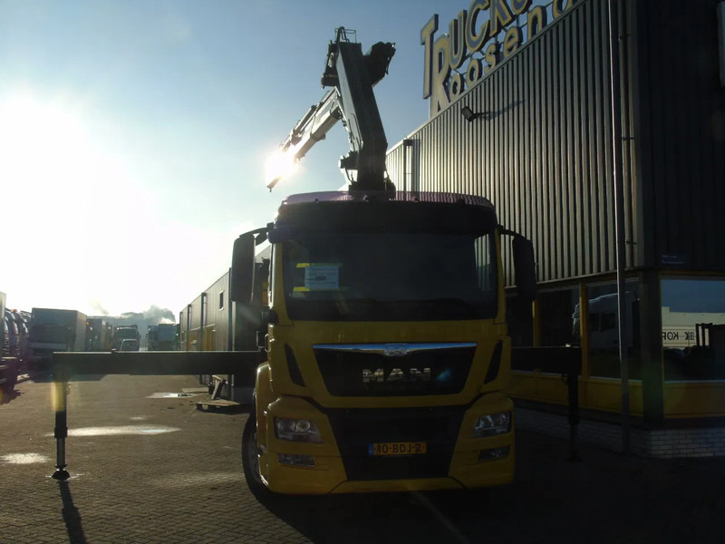 MAN TGS 26.360 + FASSI 420AXP.24 + 6X2 STEERING + 4.876 HOURS + EURO 6 - Autokran: das Bild 5 MAN TGS 26.360 + FASSI 420AXP.24 + 6X2 STEERING + 4.876 HOURS + EURO 6 - Autokran: das Bild 5