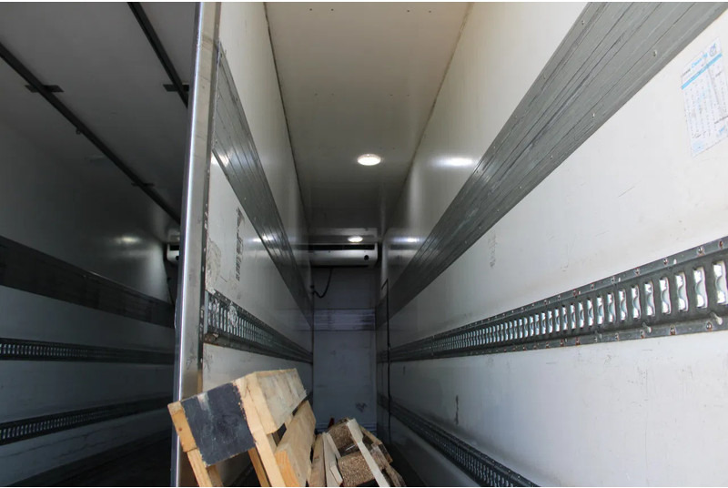 Kühlkoffer LKW Mercedes-Benz Antos 1924 + THERMO KING 1200 + LIFT + EURO 6: das Bild 6