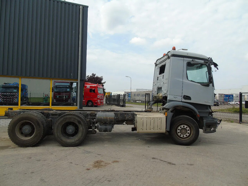Mercedes-Benz Arocs 2640 + 6x4 + functional / engine good + EURO 6 + Drivabale - Fahrgestell LKW: das Bild 5 Mercedes-Benz Arocs 2640 + 6x4 + functional / engine good + EURO 6 + Drivabale - Fahrgestell LKW: das Bild 5