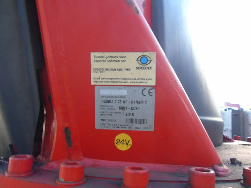 Mercedes-Benz Arocs 3251 + FASSI 660RA .26.HE 6x Extensions + 4x JIB + 8x4 + remote - Autokran: das Bild 5 Mercedes-Benz Arocs 3251 + FASSI 660RA .26.HE 6x Extensions + 4x JIB + 8x4 + remote - Autokran: das Bild 5