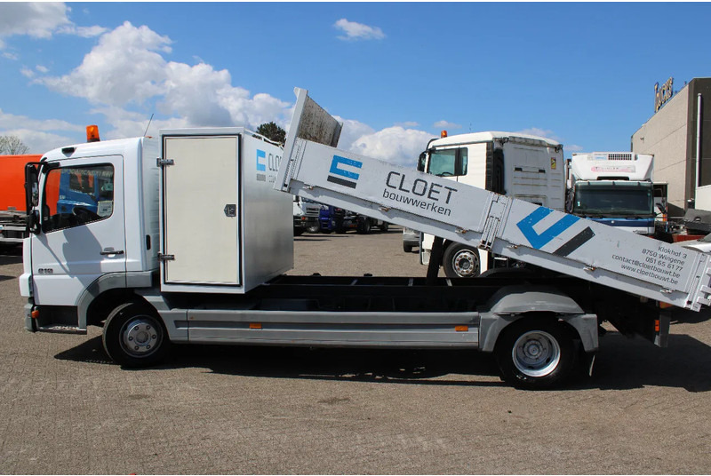 Mercedes-Benz Atego 818 + TIPPER + MANUAL - Kipper: das Bild 2 Mercedes-Benz Atego 818 + TIPPER + MANUAL - Kipper: das Bild 2