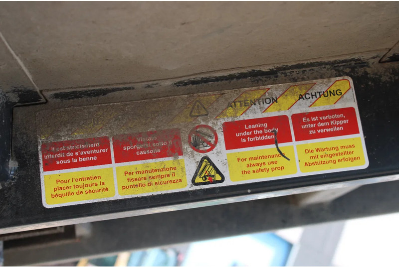 Nissan 45.13 + EURO 4 + C patent + tipper + MANUAL - Kipper: das Bild 5 Nissan 45.13 + EURO 4 + C patent + tipper + MANUAL - Kipper: das Bild 5