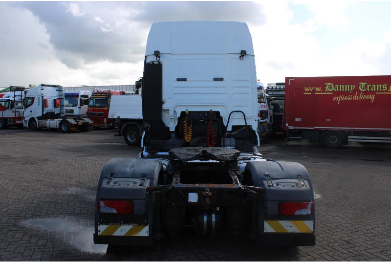 MAN TGX 18.440 + euro 5 + XXL - Sattelzugmaschine: das Bild 5 MAN TGX 18.440 + euro 5 + XXL - Sattelzugmaschine: das Bild 5