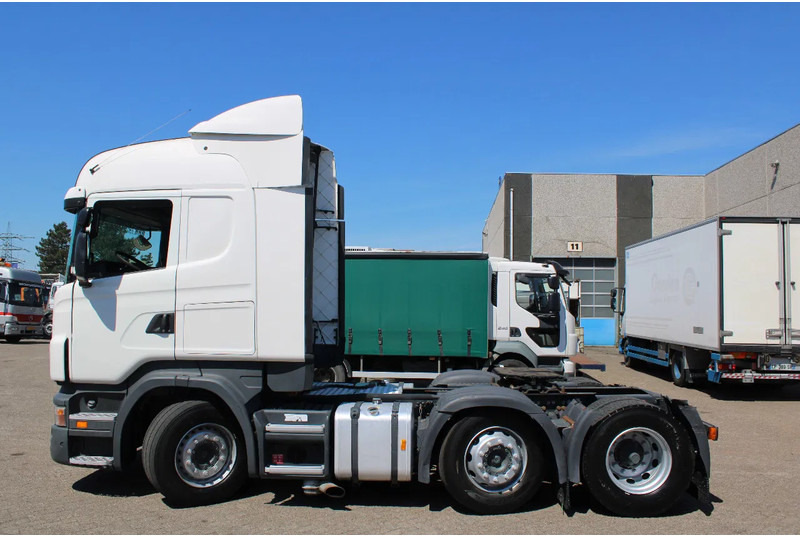 Scania R 400 + 6x2 - Sattelzugmaschine: das Bild 2 Scania R 400 + 6x2 - Sattelzugmaschine: das Bild 2