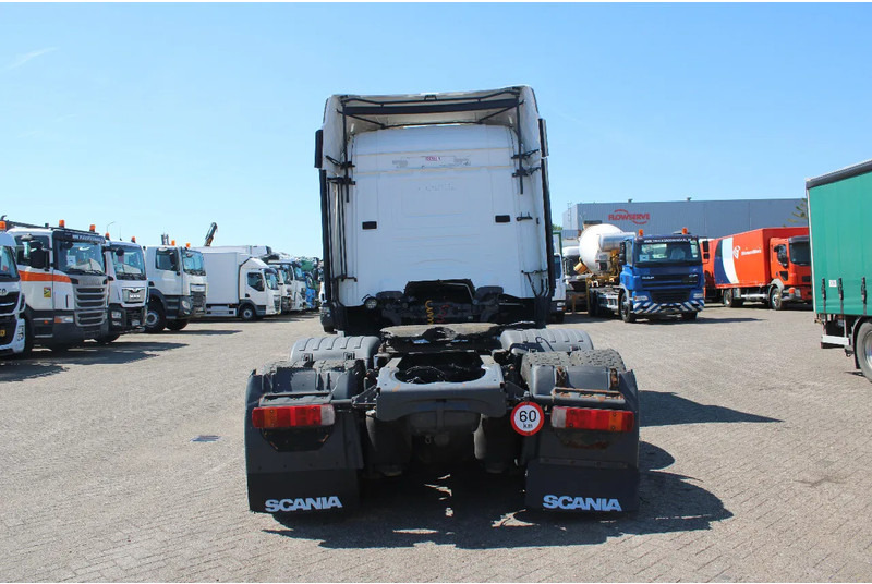 Scania R 400 + 6x2 - Sattelzugmaschine: das Bild 4 Scania R 400 + 6x2 - Sattelzugmaschine: das Bild 4