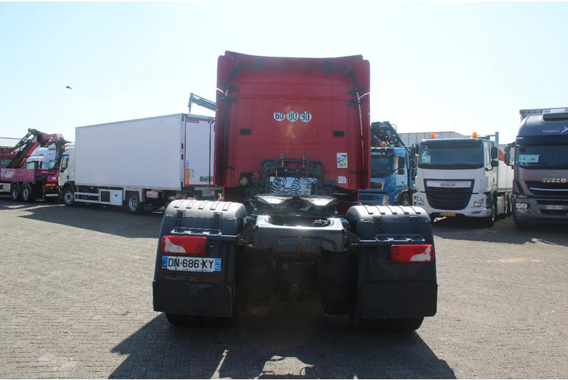 Scania R 520 + V8 + PTO + SPECIAL EDITION - Sattelzugmaschine: das Bild 4 Scania R 520 + V8 + PTO + SPECIAL EDITION - Sattelzugmaschine: das Bild 4