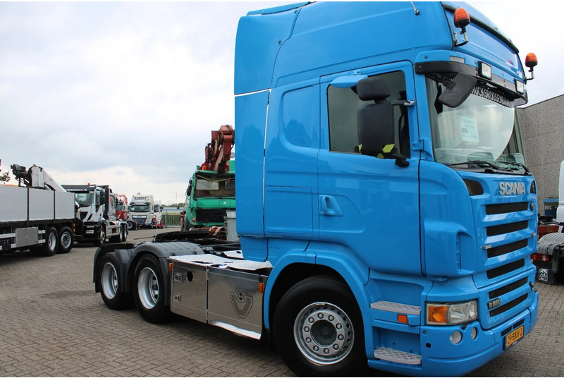 Scania R560 V8 + manual + ADR + 6x2 - Sattelzugmaschine: das Bild 4 Scania R560 V8 + manual + ADR + 6x2 - Sattelzugmaschine: das Bild 4