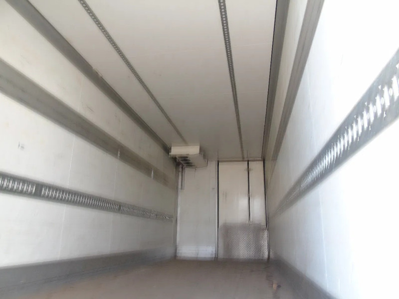 Kühlkoffer Anhänger Schmitz Cargobull 2 AXLE + CARRIER + DHOLLANDIA LOADLIFT: das Bild 11 Kühlkoffer Anhänger Schmitz Cargobull 2 AXLE + CARRIER + DHOLLANDIA LOADLIFT: das Bild 11