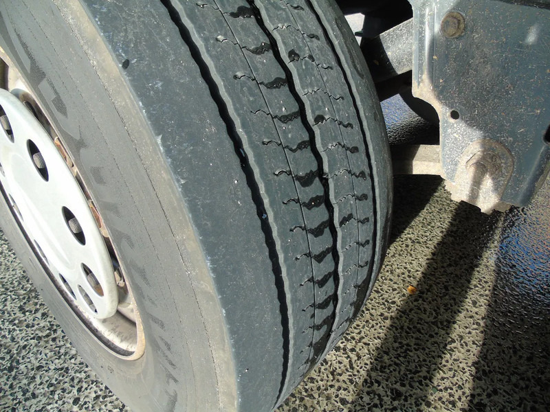 Kühlkoffer Anhänger Schmitz Cargobull 2 AXLE + CARRIER + DHOLLANDIA LOADLIFT: das Bild 16 Kühlkoffer Anhänger Schmitz Cargobull 2 AXLE + CARRIER + DHOLLANDIA LOADLIFT: das Bild 16