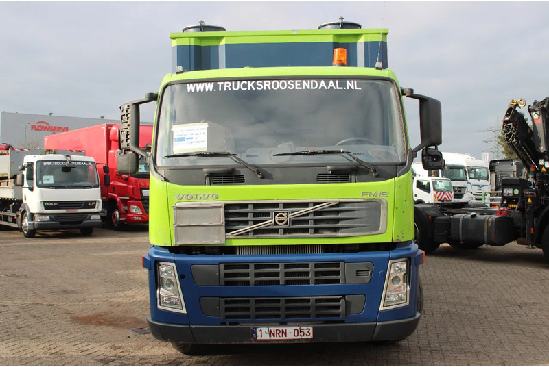Volvo FM 12.340 + stokota 14.000L + manual - Saug-/ Spülfahrzeug: das Bild 2 Volvo FM 12.340 + stokota 14.000L + manual - Saug-/ Spülfahrzeug: das Bild 2