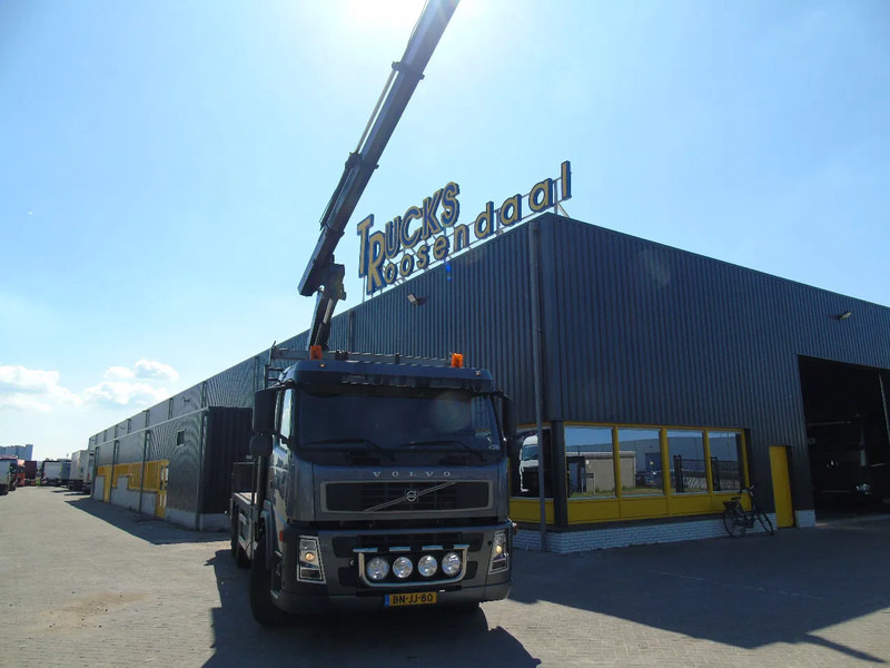 Autokran Volvo FM 380 + EFFER 430 5x EXTENDABLE + 6X2: das Bild 6 Autokran Volvo FM 380 + EFFER 430 5x EXTENDABLE + 6X2: das Bild 6