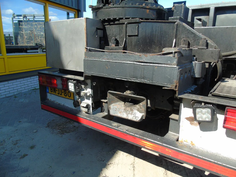 Autokran Volvo FM 380 + EFFER 430 5x EXTENDABLE + 6X2: das Bild 7 Autokran Volvo FM 380 + EFFER 430 5x EXTENDABLE + 6X2: das Bild 7