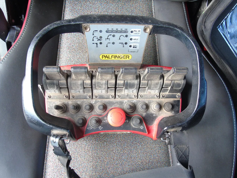 Autokran Volvo FM 420 + PALFINGER 23001-EH + 8X4 + PERFECT EURO 6: das Bild 10