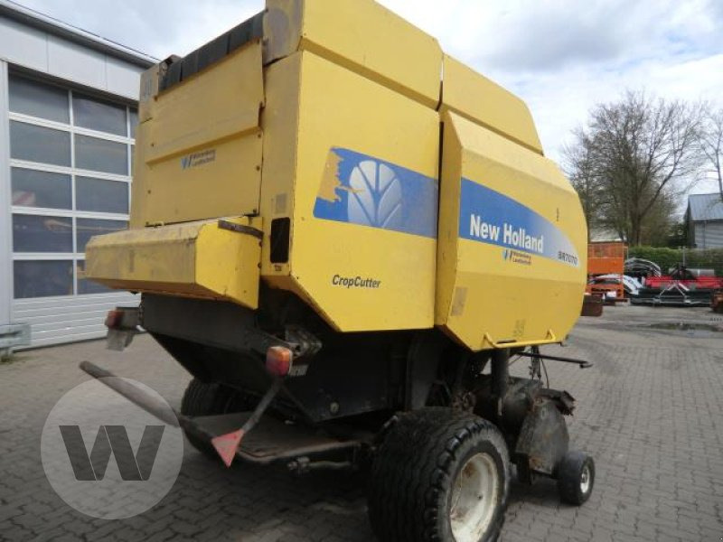 New Holland BR 7070 CC - Rundballenpresse: das Bild 2 New Holland BR 7070 CC - Rundballenpresse: das Bild 2