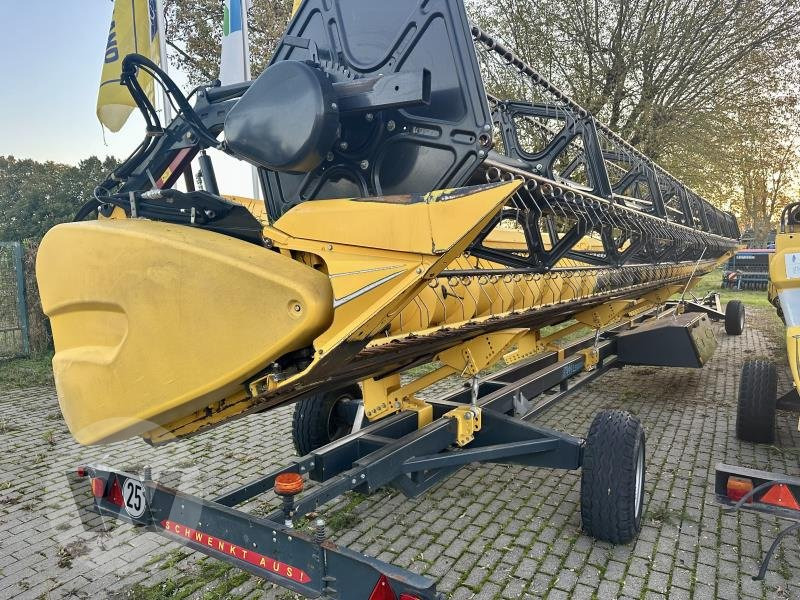 New Holland Schneidwerk 40 GHVF - Schneidwerk: das Bild 1 New Holland Schneidwerk 40 GHVF - Schneidwerk: das Bild 1