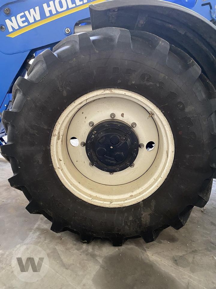 New Holland T 6.175 - Traktor: das Bild 4 New Holland T 6.175 - Traktor: das Bild 4
