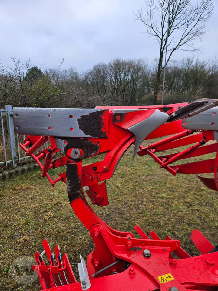 Pöttinger Servo 45 Plus - Pflug: das Bild 2 Pöttinger Servo 45 Plus - Pflug: das Bild 2