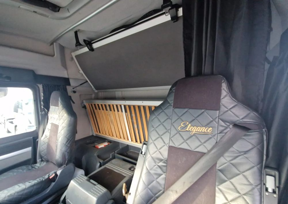 MAN Dostępne 3 szt. Standard i Mega TGX 18.440 - Sattelzugmaschine: das Bild 5 MAN Dostępne 3 szt. Standard i Mega TGX 18.440 - Sattelzugmaschine: das Bild 5