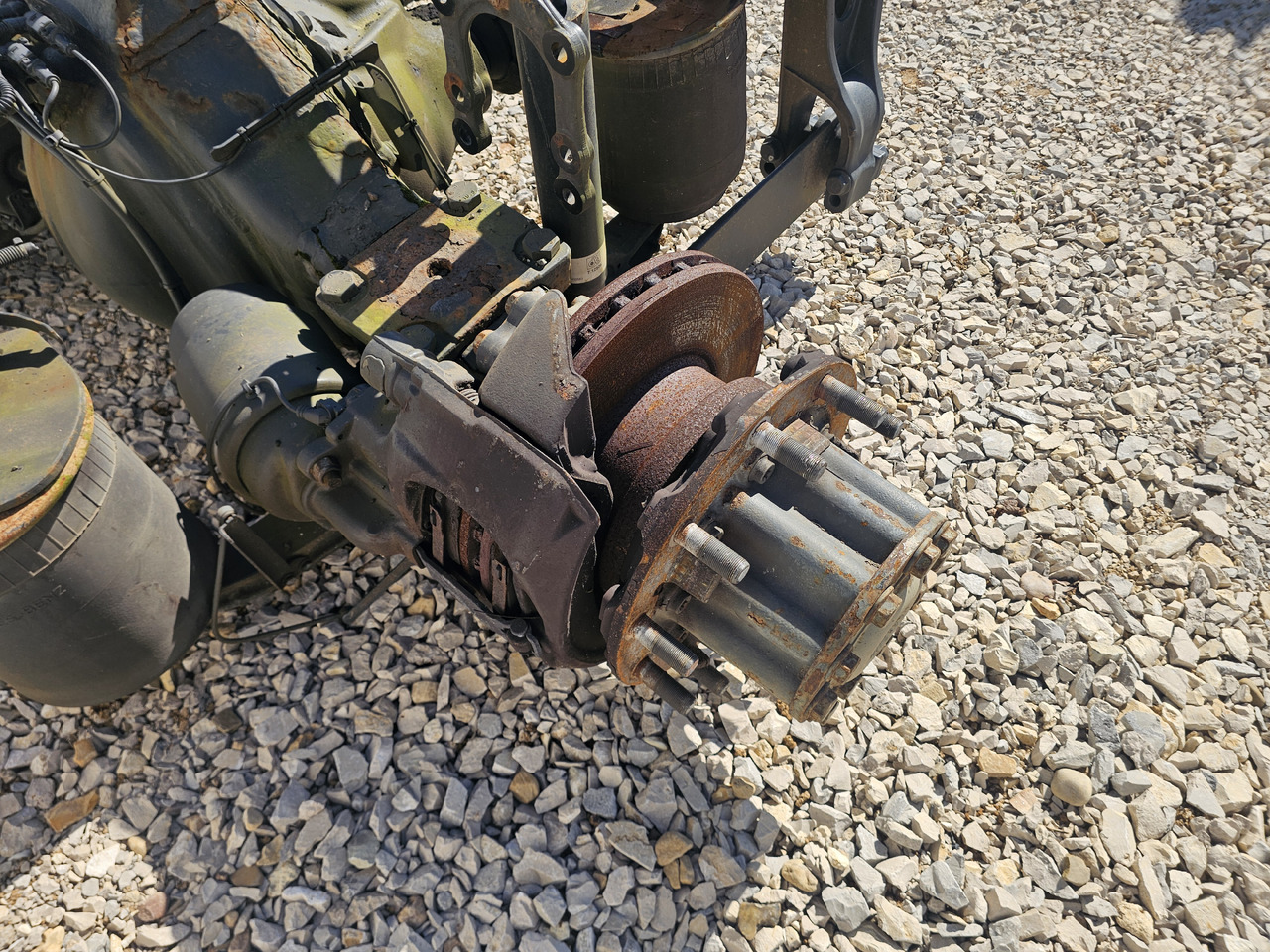 MERCEDES-BENZ ACTROS MP4 / COMPLETE REAR AXLE / R440 / 2.733 - Hinterachse: das Bild 5 MERCEDES-BENZ ACTROS MP4 / COMPLETE REAR AXLE / R440 / 2.733 - Hinterachse: das Bild 5