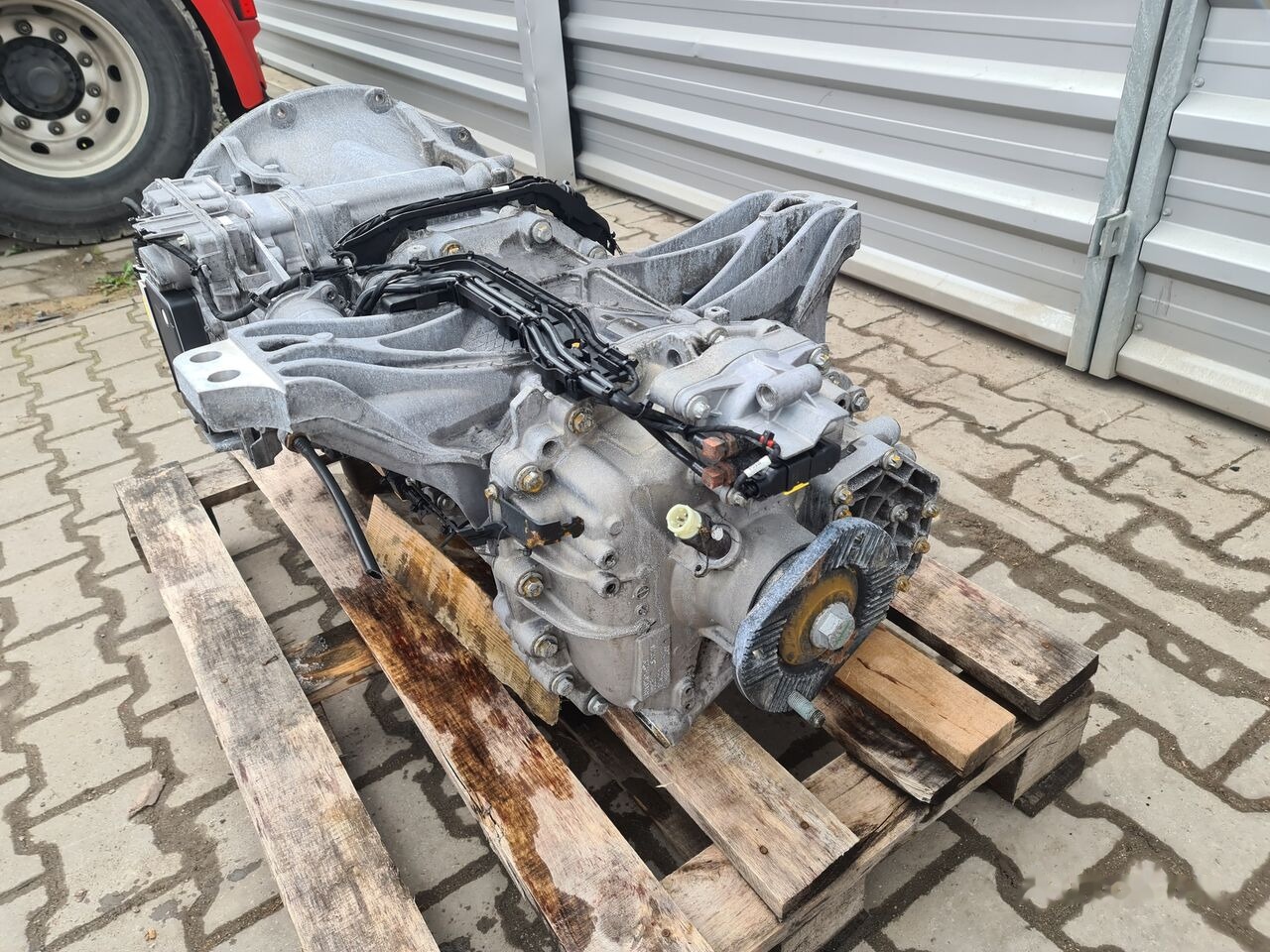 Mercedes-Benz ACTROS MP4 G211-12 G 211-12 Mercedes-Benz ACTROS - Getriebe für LKW: das Bild 3 Mercedes-Benz ACTROS MP4 G211-12 G 211-12 Mercedes-Benz ACTROS - Getriebe für LKW: das Bild 3