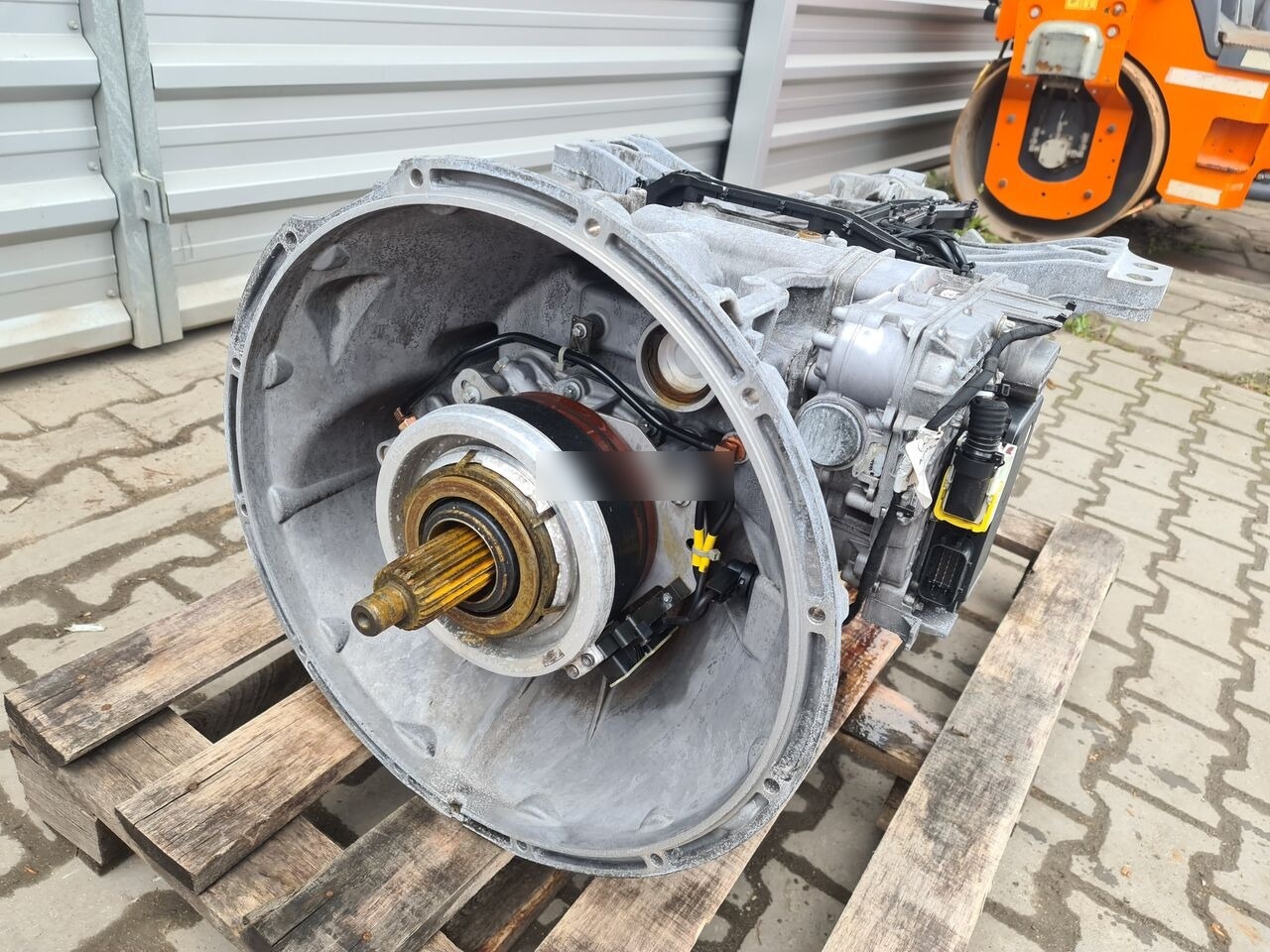 Mercedes-Benz ACTROS MP4 G211-12 G 211-12 Mercedes-Benz ACTROS - Getriebe für LKW: das Bild 2 Mercedes-Benz ACTROS MP4 G211-12 G 211-12 Mercedes-Benz ACTROS - Getriebe für LKW: das Bild 2