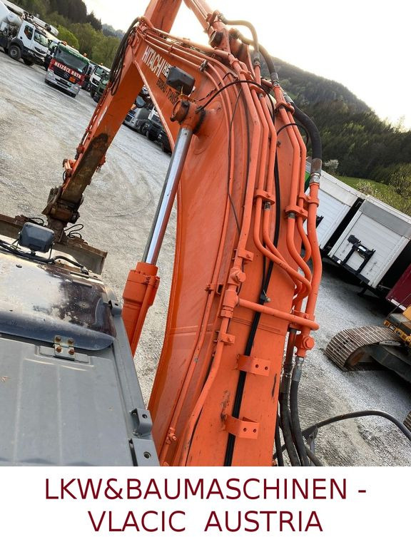 Kettenbagger Hitachi ZX 225 USLC-3: das Bild 18
