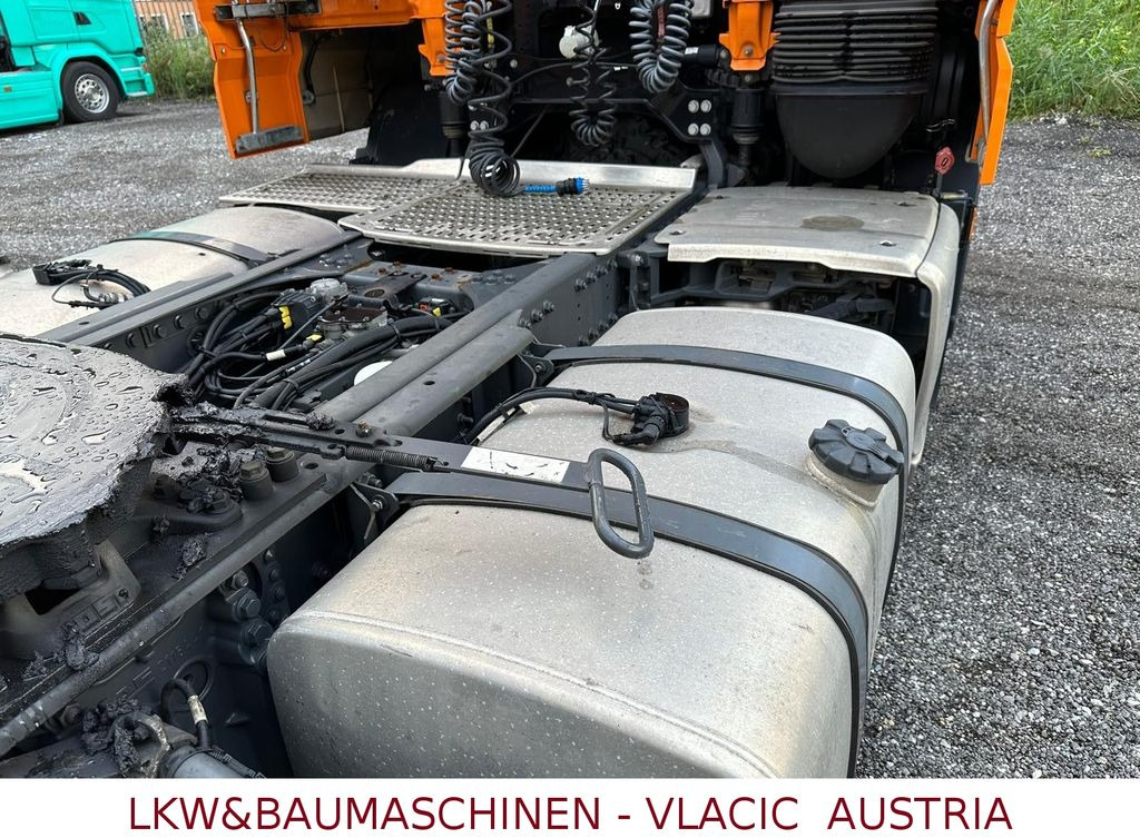 Sattelzugmaschine DAF XF 450 FT SSC - ADR AT-FL-EX: das Bild 11